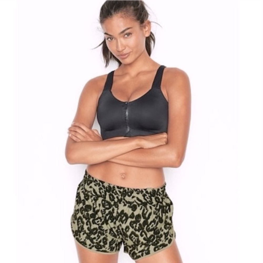 NWOT Victoria’s Secret Green Leopard Print Running Shorts Size Small